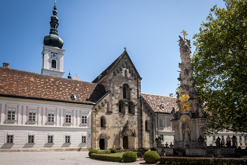 Stift Heiligenkreuz